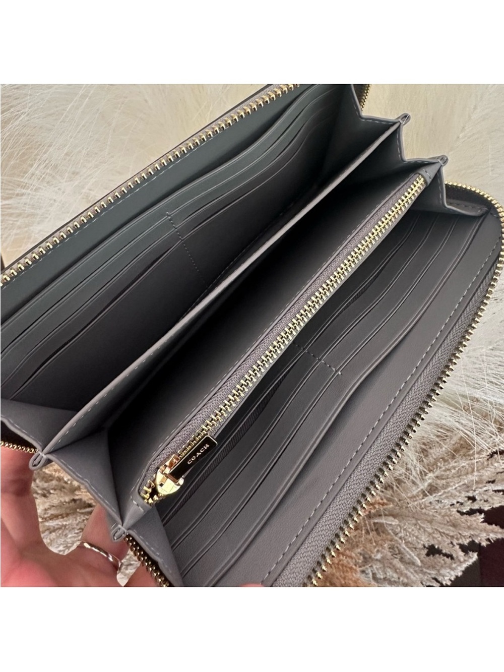Coach Maggie Small Tote Bag and wallet set - Picture 10 of 16